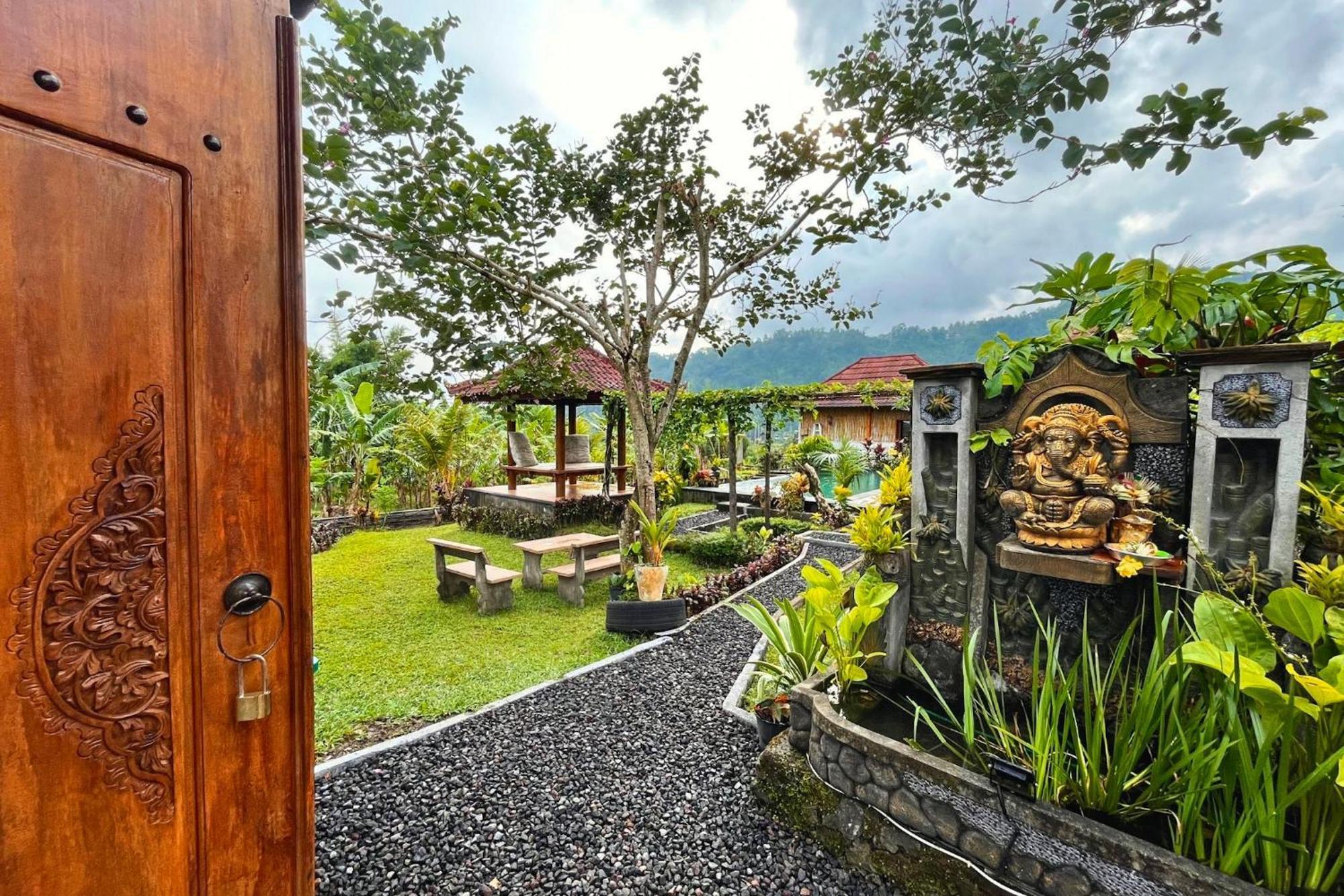 Pastiny Santy Villa